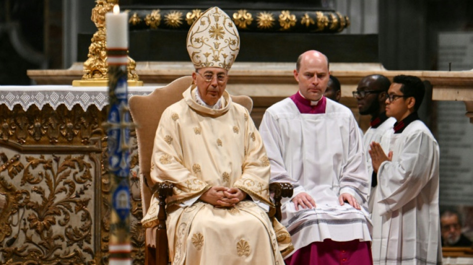 Misa celebra "intensa vida pastoral" de Francisco en noveno y &uacute;ltimo d&iacute;a de duelo