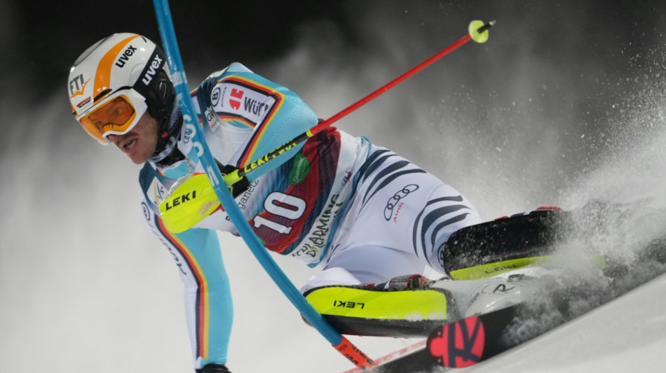 Stra&szlig;er rast in Schladming zum Sieg