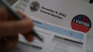 Desinformaci&oacute;n electoral, un asunto de familia que revive miedos entre hispanos en EEUU
