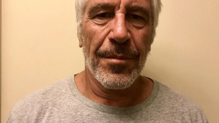 Il dipartimento di giustizia rilascia oltre 11.000 documenti su Epstein