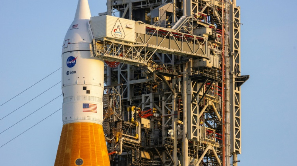 Florida tourists gather to 'witness history' ahead of Moon launch