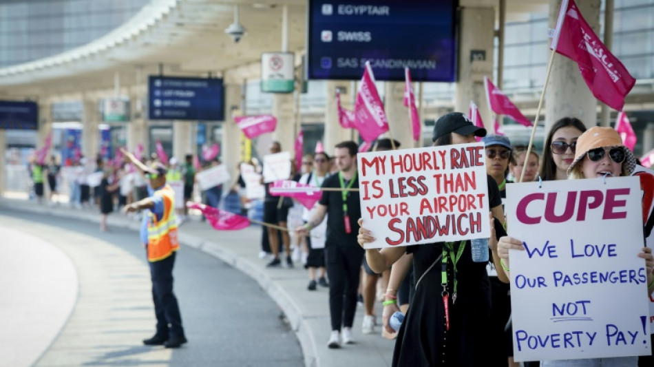 Air Canada suspends plan to resume flights as union vows to continue strike