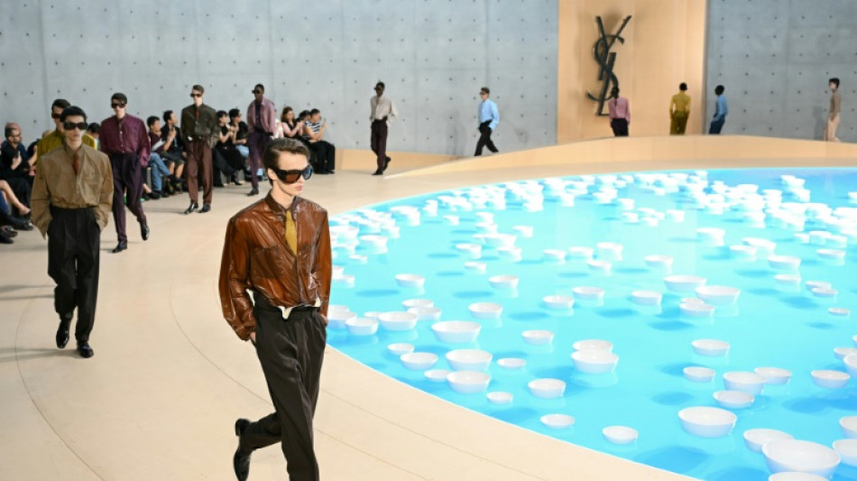 Show survolt&eacute; chez Louis Vuitton pour le lancement de la Fashion Week