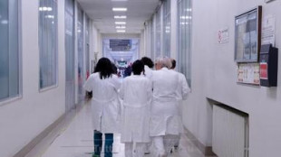 Il 46% medici usa l'IA, si risparmiano due settimane di lavoro