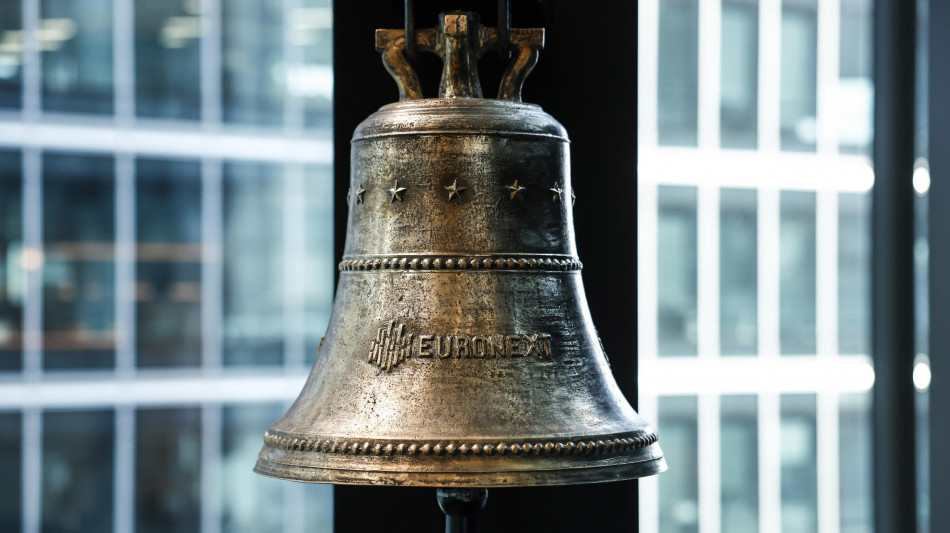 Borsa: in Europa chiusure in rialzo, Francoforte +0,45%