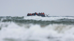 Pacto entre Fran&ccedil;a e Reino Unido atormenta imigrantes, sem frear as travessias