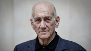 Trump deve dizer 'chega' a Netanyahu, diz ex-premi&ecirc; israelense