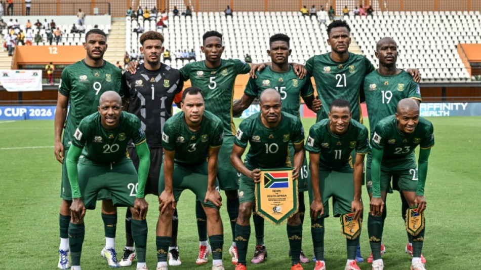 &Aacute;frica do Sul &eacute; punida por escala&ccedil;&atilde;o irregular e se complica nas Eliminat&oacute;rias