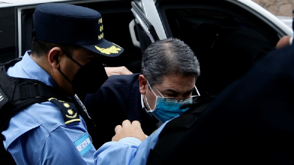 Expresidente de Honduras pedido en extradici&oacute;n qued&oacute; en prisi&ograve;n preventiva