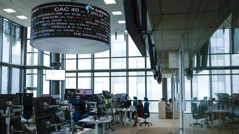 Borsa: l'Europa in avvio &egrave; debole, Parigi -0,37%