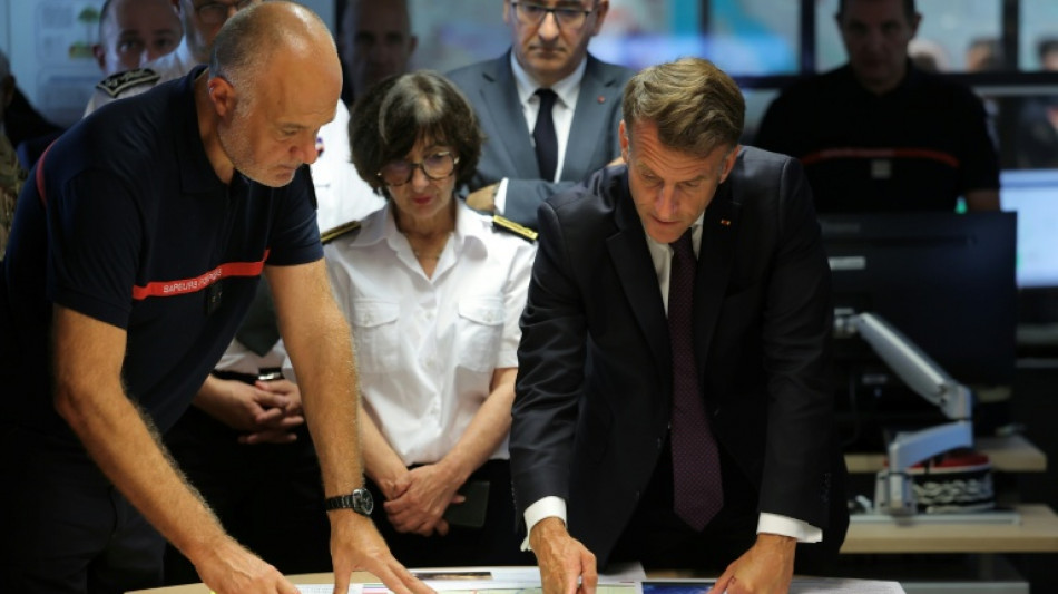 Waldbr&auml;nde in S&uuml;dfrankreich: Macron beschw&ouml;rt bei Besuch Zusammenhalt