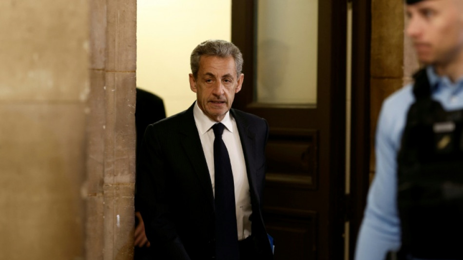 Proc&egrave;s libyen: &agrave; la "souffrance" des victimes, Sarkozy oppose la "v&eacute;rit&eacute;" de son innocence