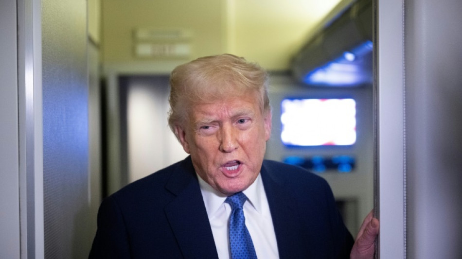 Casa Branca diz agir dentro da lei com deporta&ccedil;&otilde;es para El Salvador