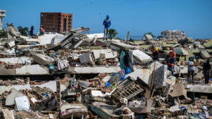 Roubos e saques em &aacute;rea devastada da Venezuela, a outra face da trag&eacute;dia
