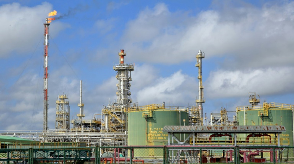 Suriname vota em legislativas em busca de mudan&ccedil;as