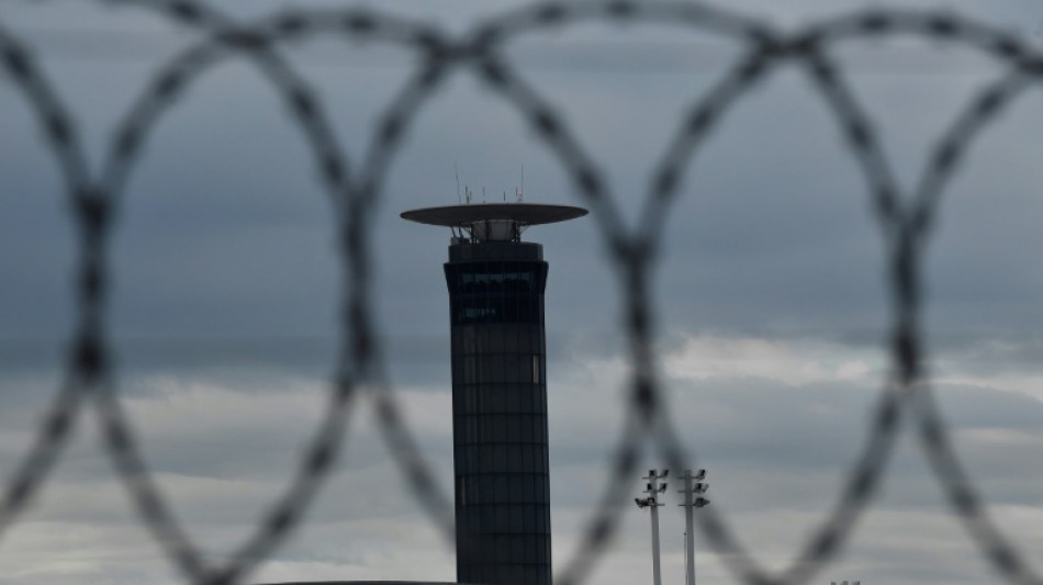 Des dizaines de milliers de vacanciers affect&eacute;s par une gr&egrave;ve des aiguilleurs du ciel