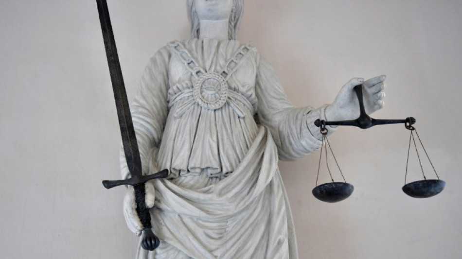 Arbeitsgericht best&auml;tigt K&uuml;ndigung wegen gef&auml;lschten Genesenennachweises