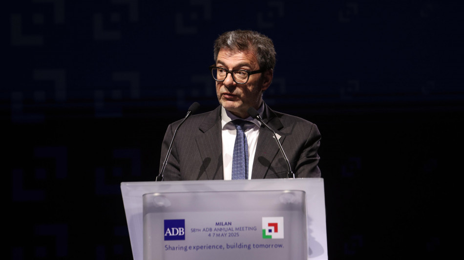 ++ Chiuso il Btp Italia, raccolti in totale 8,79 miliardi ++