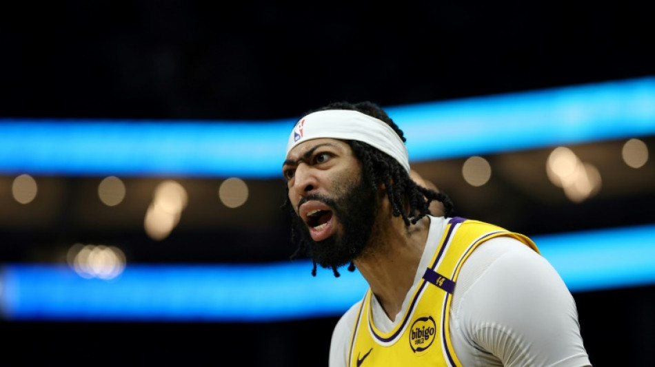 Davis es baja en los Lakers al menos una semana por distensi&oacute;n abdominal