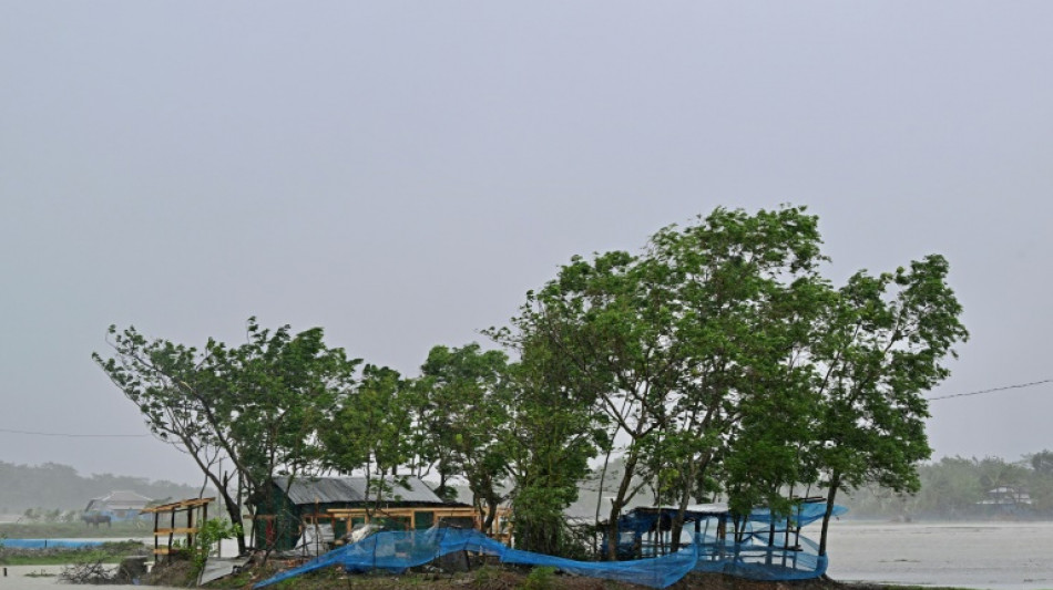 Un cicl&oacute;n de larga duraci&oacute;n deja casi 40 muertos en India y Banglad&eacute;s