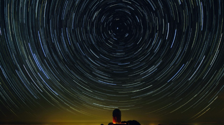 Velocidade de expans&atilde;o do Universo pode estar desacelerando
