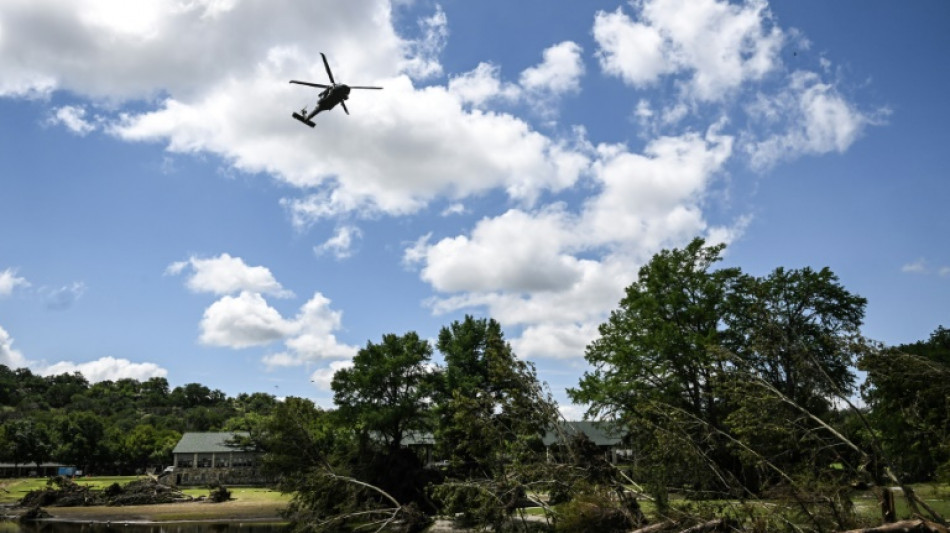 Rescatistas de Texas enfrentan críticas tras devastadoras inundaciones 