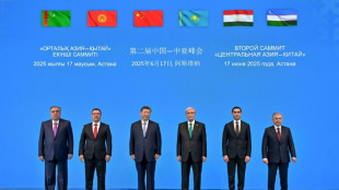 China e Ásia Central celebram "amizade eterna" em cúpula regional