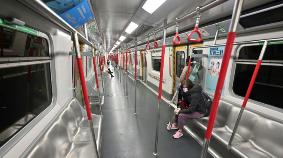 Hongkongs Beh&ouml;rden erw&auml;gen nach heftigem Corona-Ausbruch doch harten Lockdown