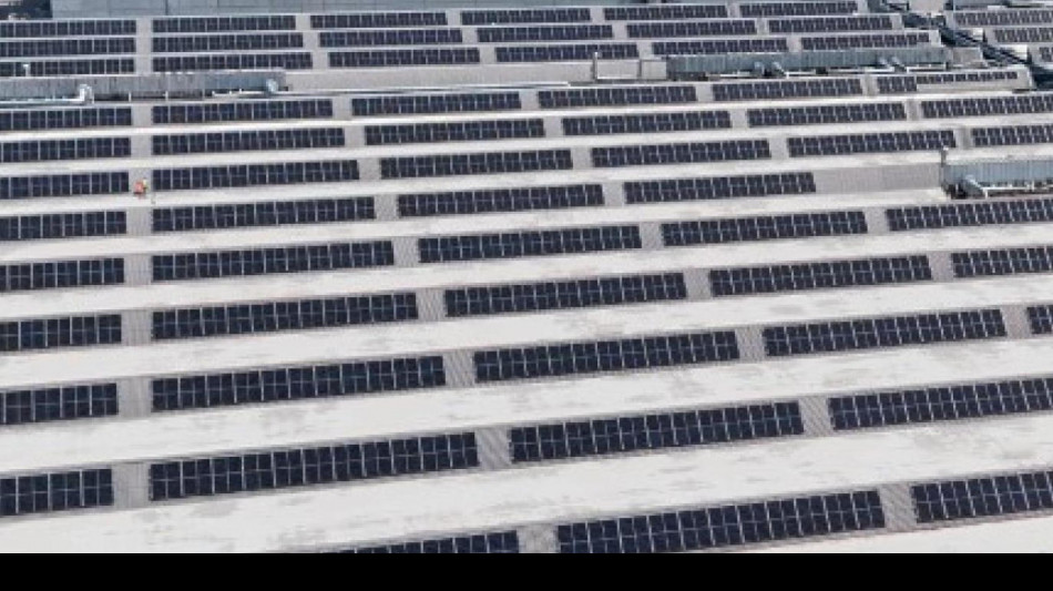 Fotovoltaico al posto dell'amianto su 200 tetti industriali