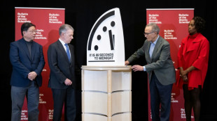 Nur noch 89 Sekunden bis Mitternacht: Forscher stellen "Weltuntergangsuhr" vor