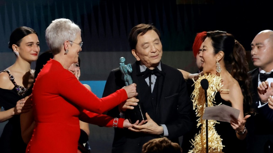 "Everything Everywhere" r&auml;umt bei SAG-Preisverleihung ab