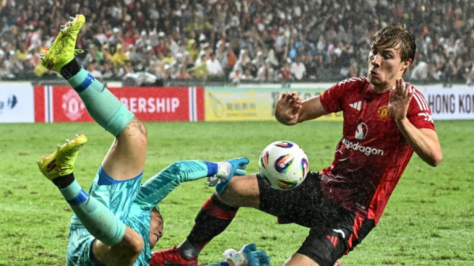 Fernandes starts as Man Utd fight back to win in Hong Kong