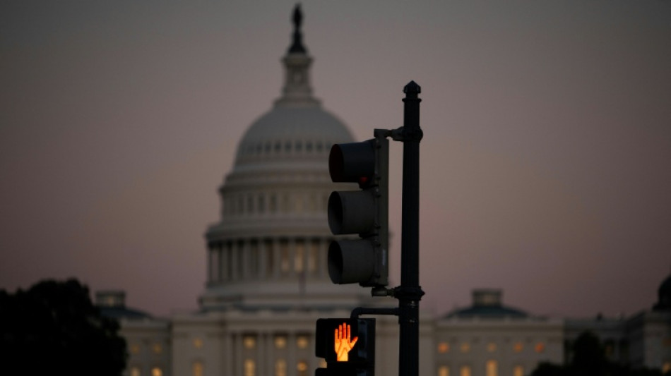 USA bleiben im Shutdown: Experte warnt vor wochenlangem Stillstand