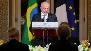 Lula re&ccedil;oit une prestigieuse distinction d'une universit&eacute; fran&ccedil;aise