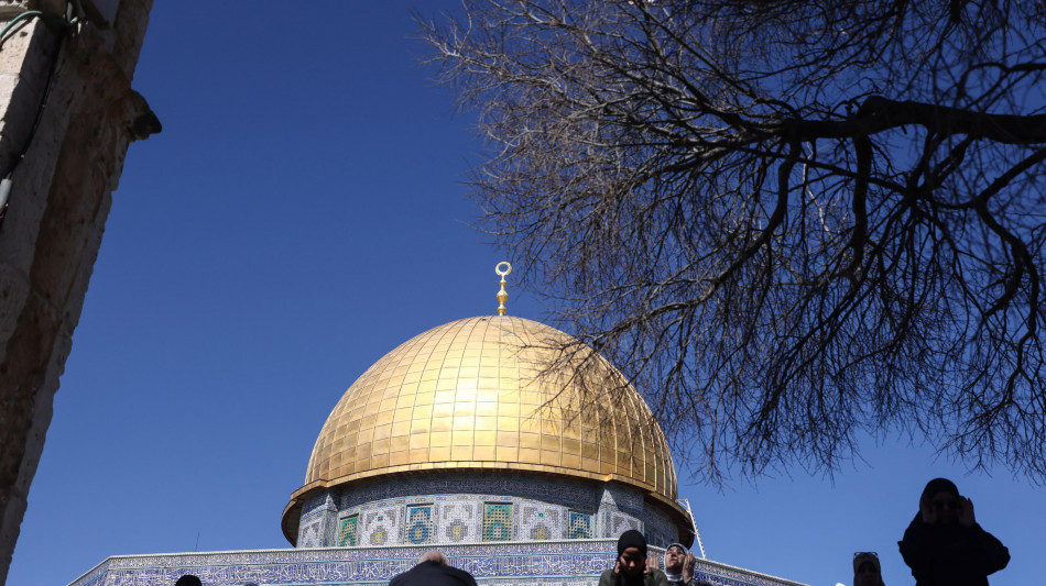 Esplosione nella Citt&agrave; vecchia di Gerusalemme dopo lancio di missili da Iran