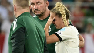 Auch Hainer und Hoene&szlig; bangen mit Gwinn