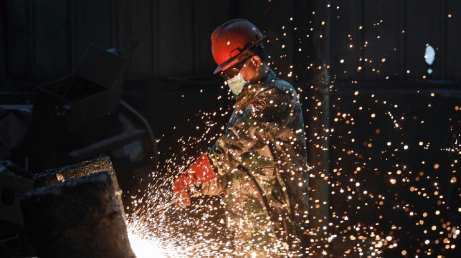 China factory output beats forecasts, weathering tariffs