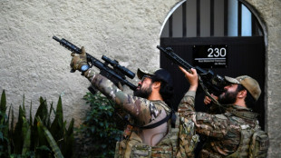 Shootout traps tourists at Rio sunrise lookout