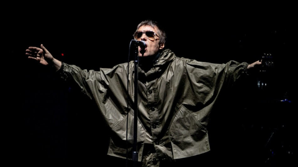 Phil Collins, Iron Maiden e Oasis entram para o Hall da Fama do Rock