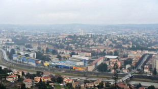 Un alcalde es exfiltrado de su domicilio en Francia tras amenazas del grupo criminal DZ Mafia