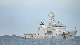 Filipinas presenta un nuevo mando de la guardia costera en el disputado mar de China Meridional