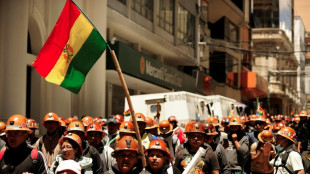 Manifestantes bloqueiam estradas na Bol&iacute;via contra plano econ&ocirc;mico do governo