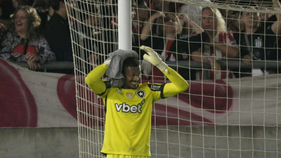 Botafogo perde na visita ao Estudiantes (1-0) e &eacute; 3&ordm; do Grupo A na Libertadores