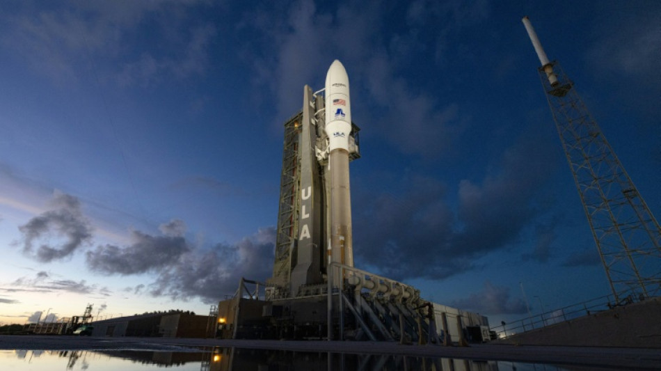 Mal tiempo impide a Amazon lanzar los primeros satélites de su constelación internet