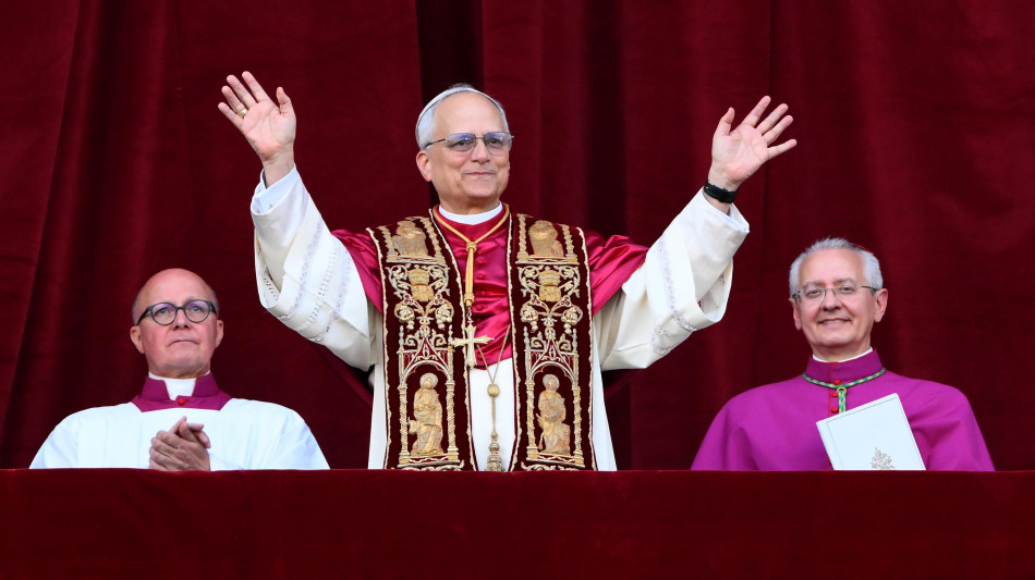 Domani la prima messa del Papa in Cappella Sistina