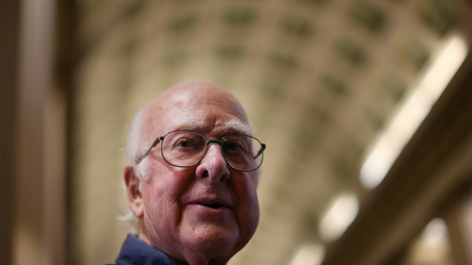 Morre, aos 94 anos, o f&iacute;sico Peter Higgs, ganhador do Pr&ecirc;mio Nobel
