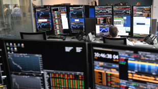 Lo spread tra Btp e Bund chiude in lieve calo a 75 punti