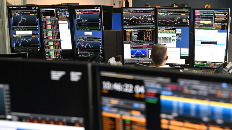 Borsa: l'Europa in avvio &egrave; debole con le incertezze su Hormuz