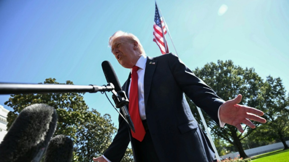 Republicanos refor&ccedil;am amea&ccedil;a de demiss&otilde;es em massa nos EUA por 'shutdown'