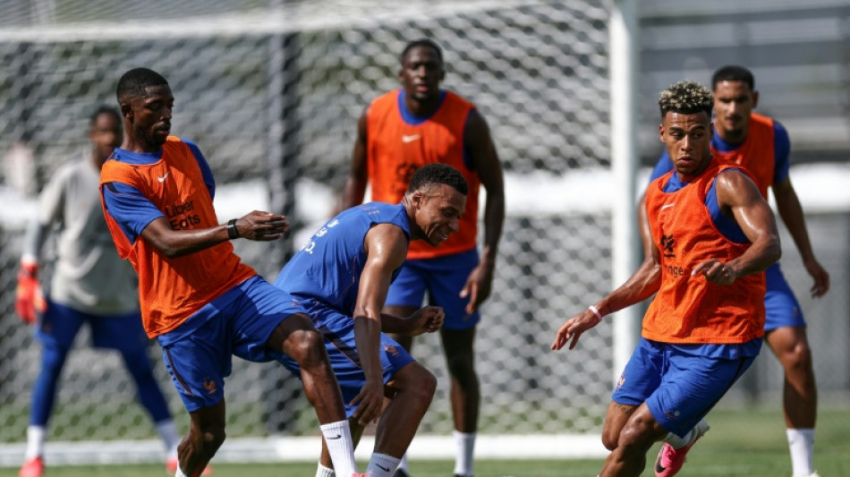 Demb&eacute;l&eacute; busca repetir na sele&ccedil;&atilde;o francesa o bom rendimento no PSG